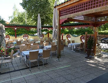 Restaurant mit Buffet Restaurant mit Buffet